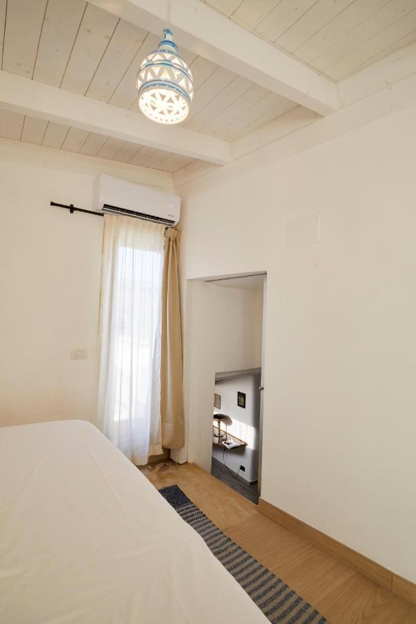 Apartamento Upstairs - Skylight Lecce Exterior foto