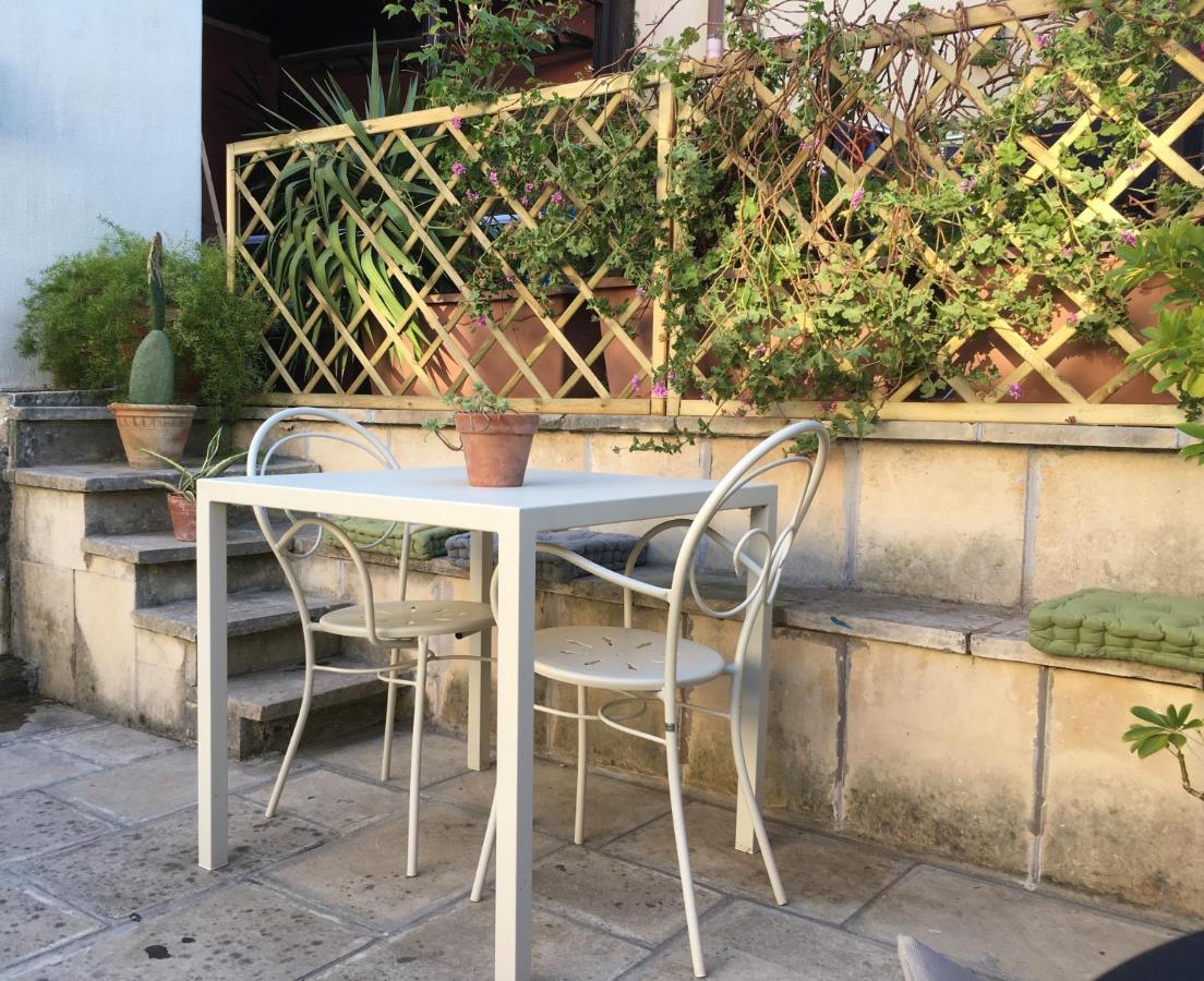 Apartamento Upstairs - Skylight Lecce Exterior foto
