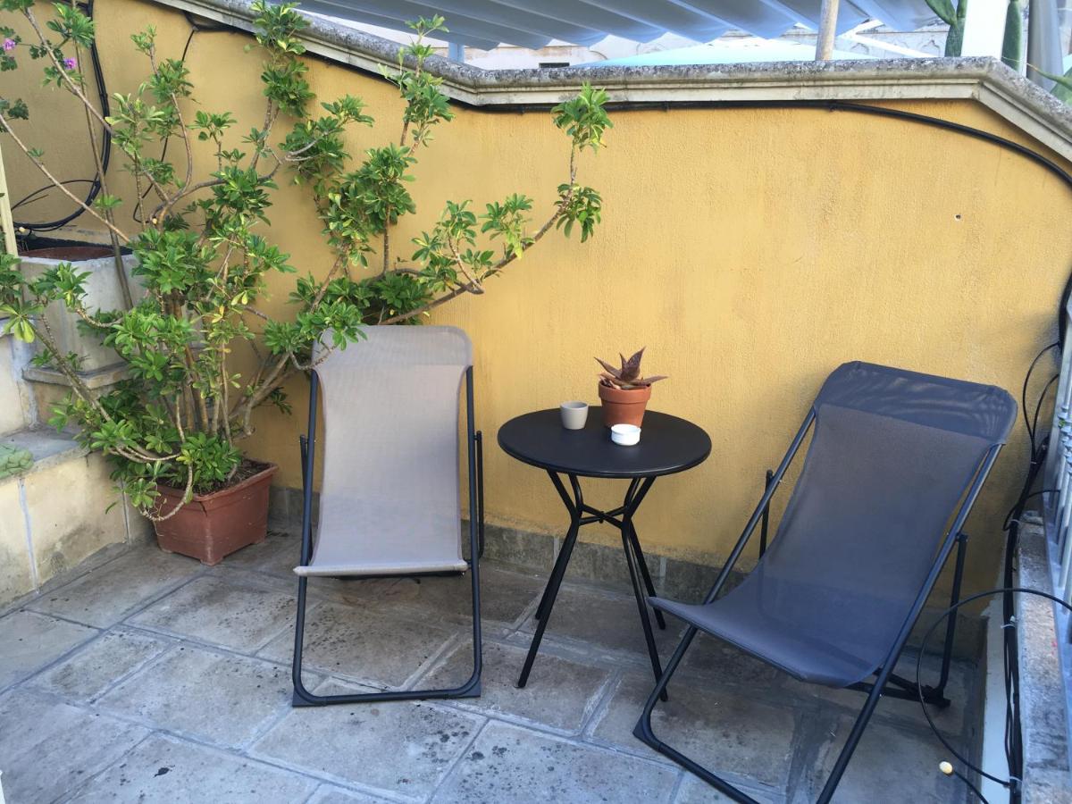 Apartamento Upstairs - Skylight Lecce Exterior foto